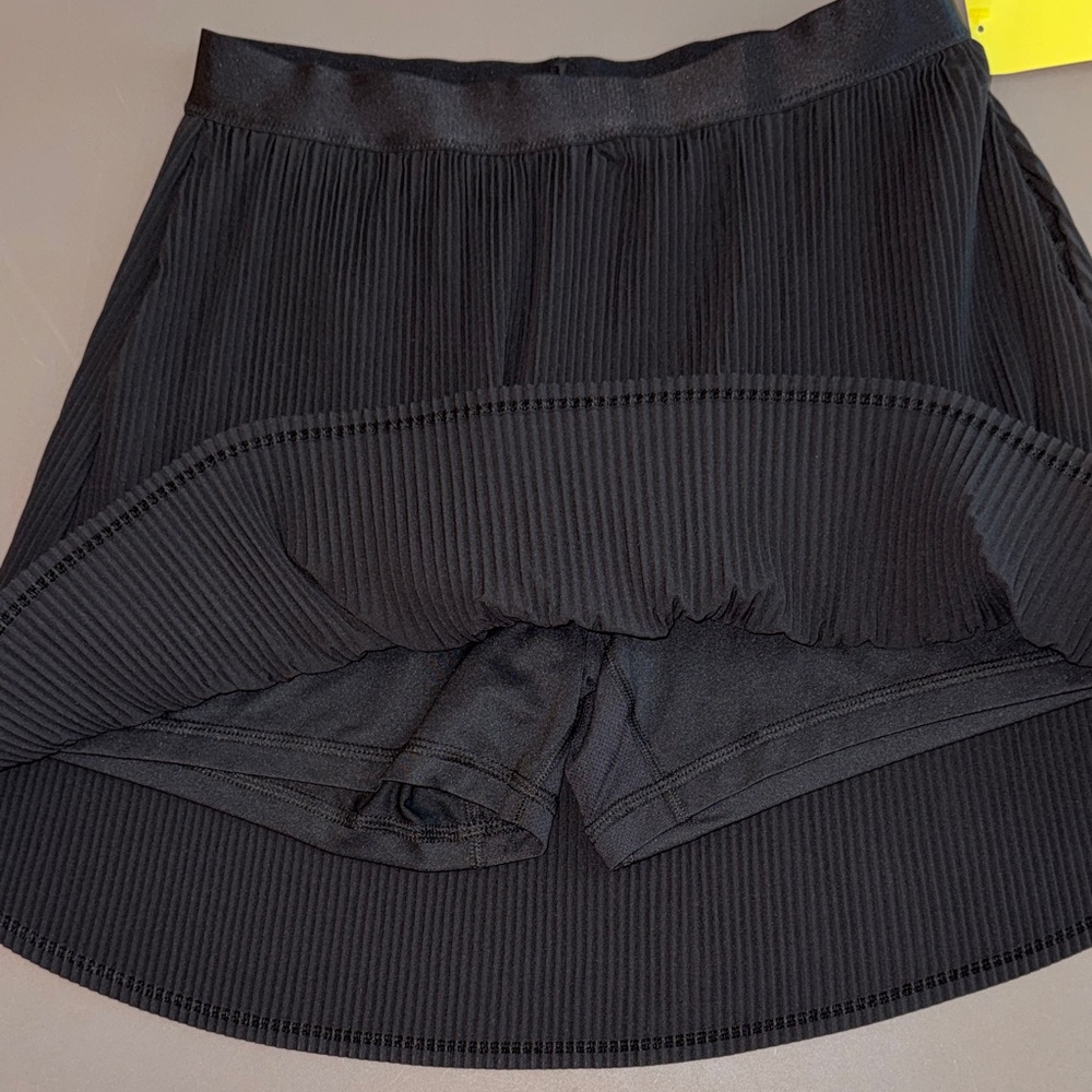 All in Motion Dark Pleated Mini Skort - Picture 3 of 8